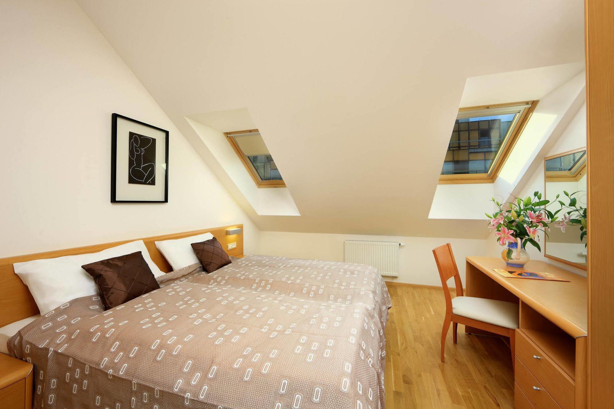 Salvator Superior Apartments Praga Zewnętrze zdjęcie
