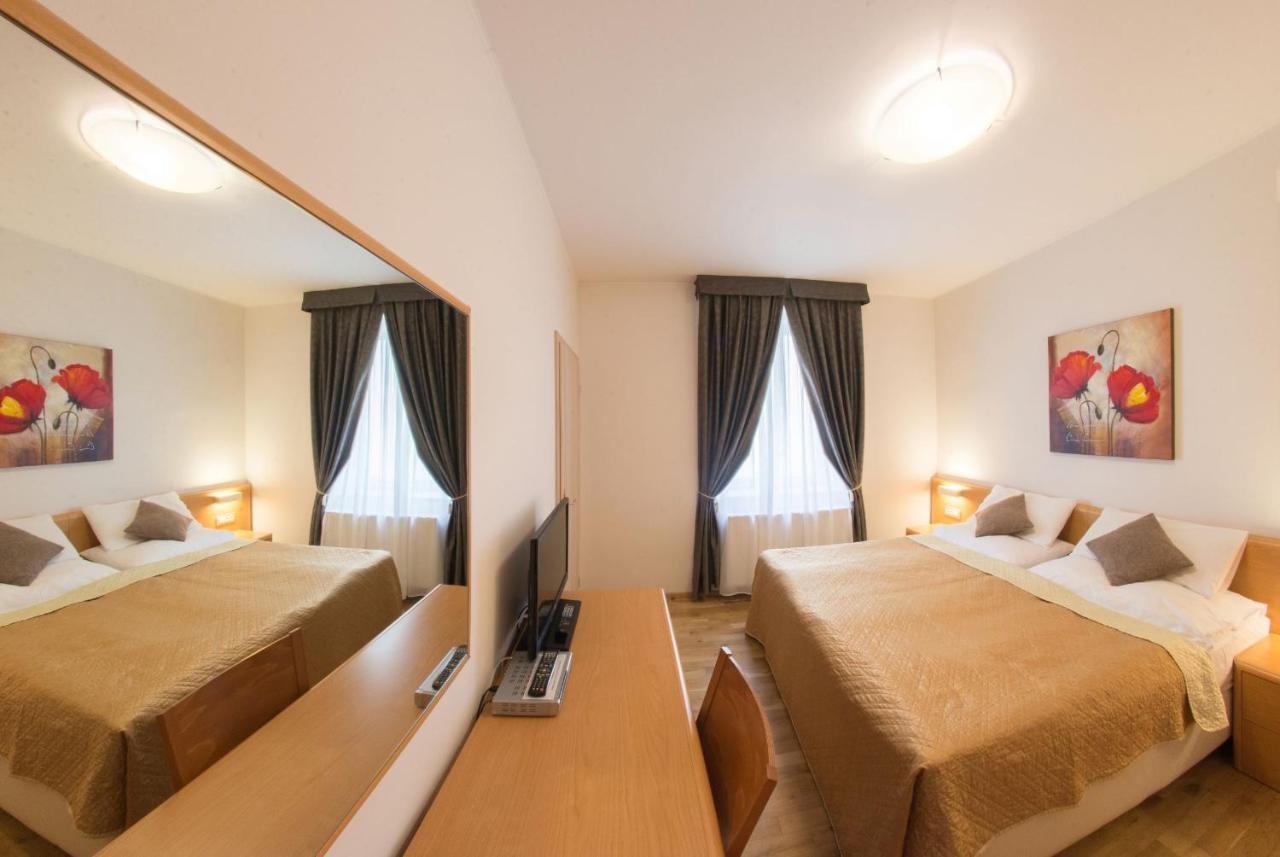 Salvator Superior Apartments Praga Zewnętrze zdjęcie
